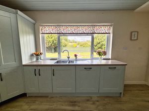 Photo 16- click for photo gallery